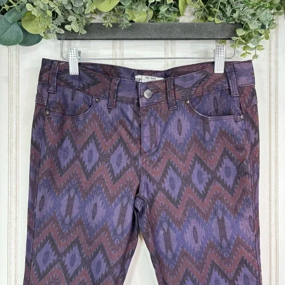 Free People Skinny Jeans size 28 Purple Aztec Boho Casual Festival Retro Earthy - Picture 8 of 10